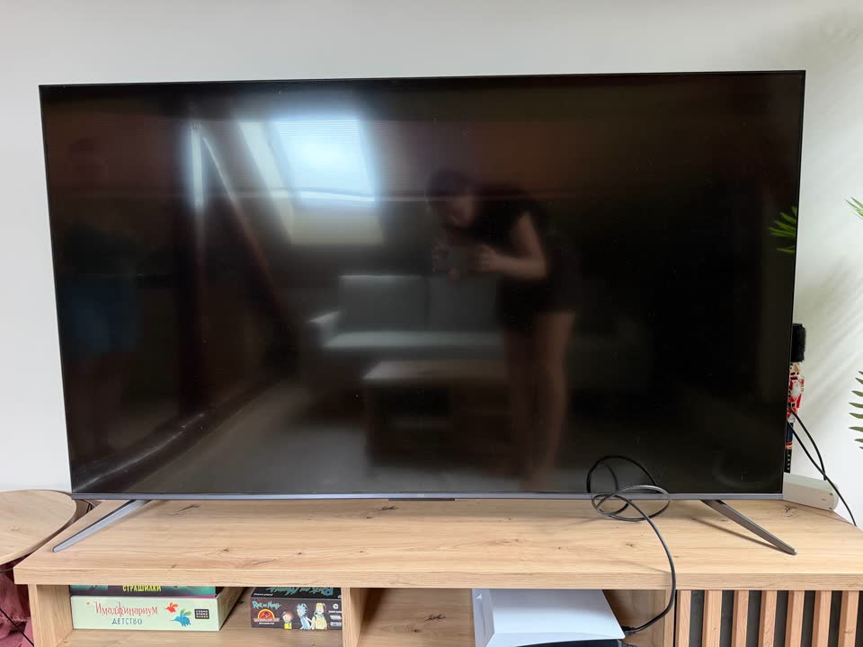 Телевизор TCL - 30000 динар