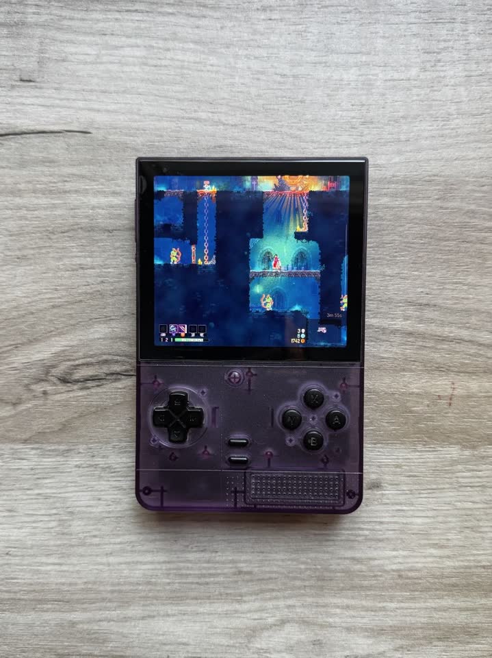 Игровая консоль Retroid Pocket Classic
