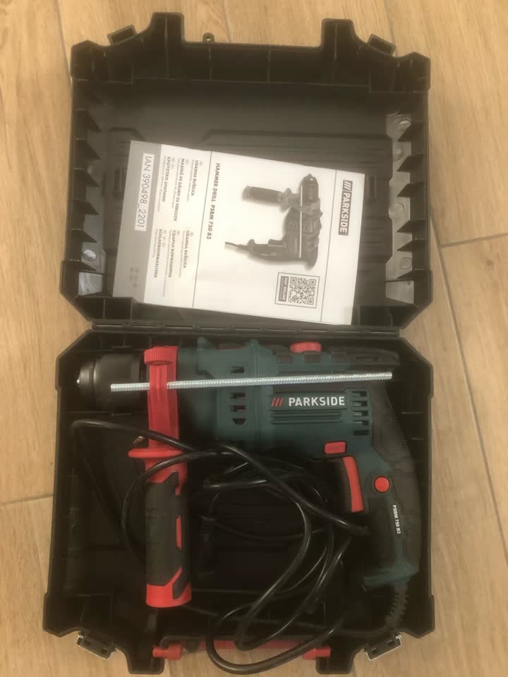 Ударная дрель / шуруповерт (двух режимная) 400w Womax - 2500 динар.