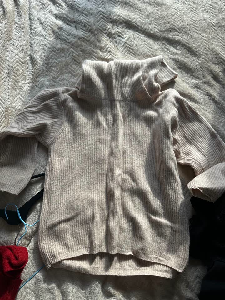 Duks od vune 50% + angora 40% / Kappa kardigan vuna 100%