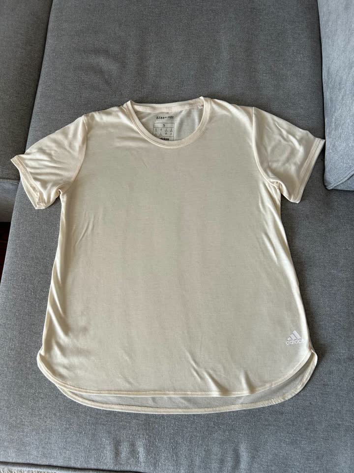 Majica adidas