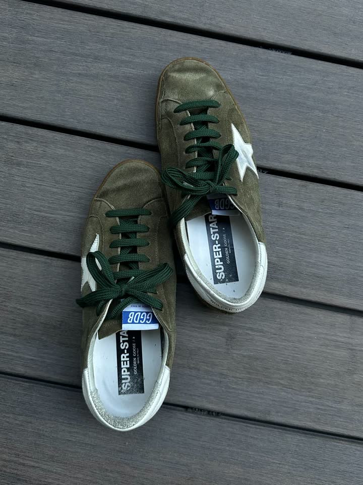 Классные кеды Golden Goose