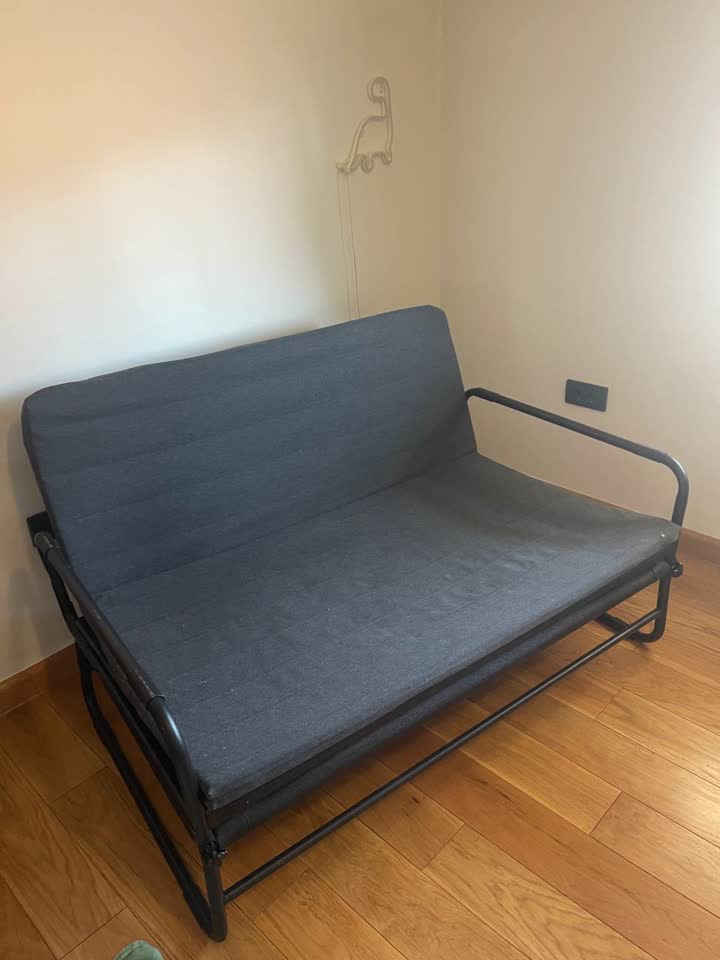Prodaje se sklopivi krevet Ikea HAMMARN