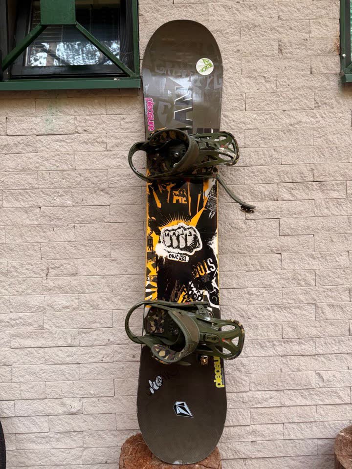 Сноуборд Elan Prodigy 148 см + крепления Burton FS