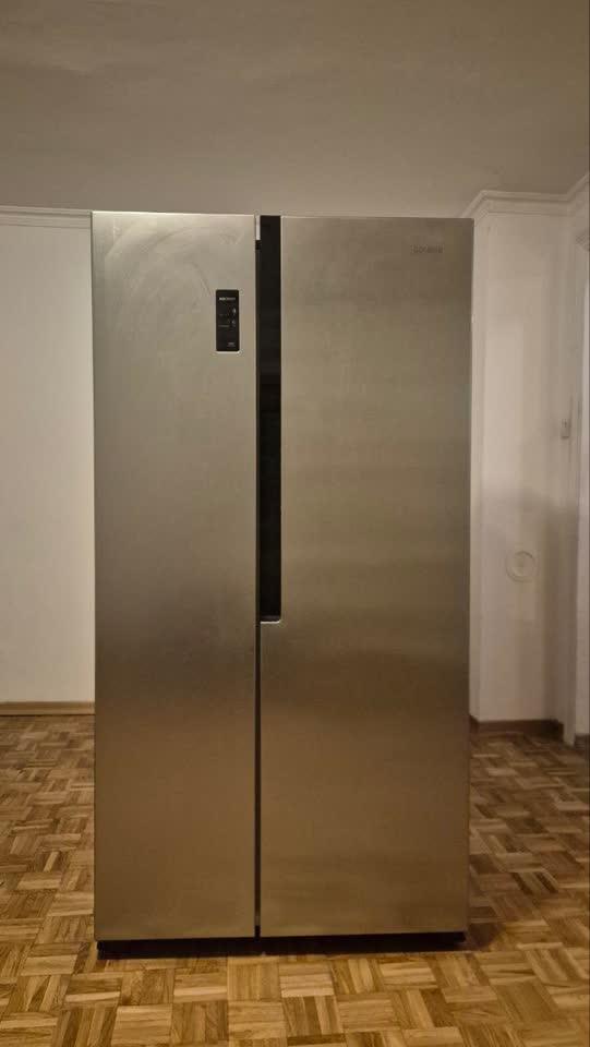 Продается холодильник Gorenje Side by Side NRS 9181 MX