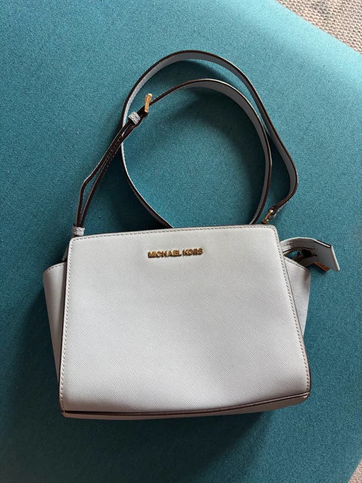 Tašna MICHAEL KORS nebesko plave boje