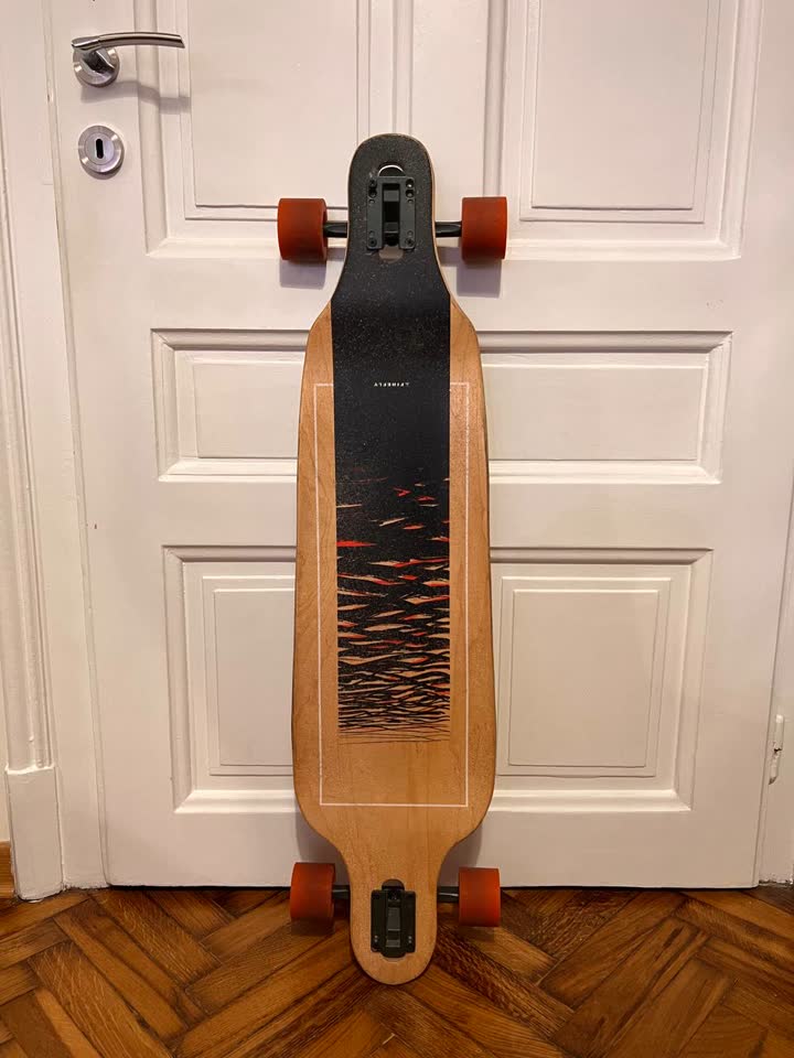 Prodajem longbord Firefly LGB 305