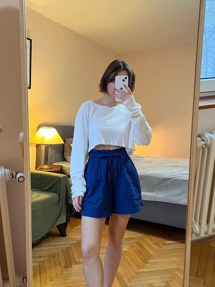 Шорты Uniqlo кобальтового цвета