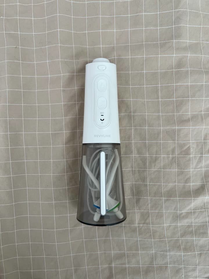 Irigator Revyline, beo