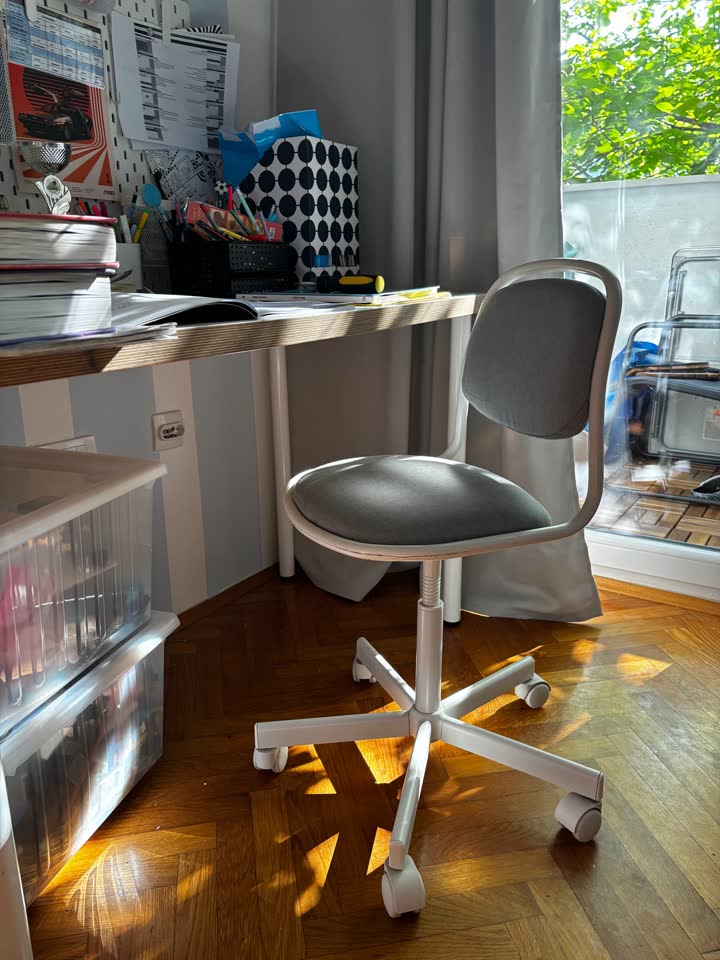 Dečija radna stolica IKEA ÖRFJÄLL