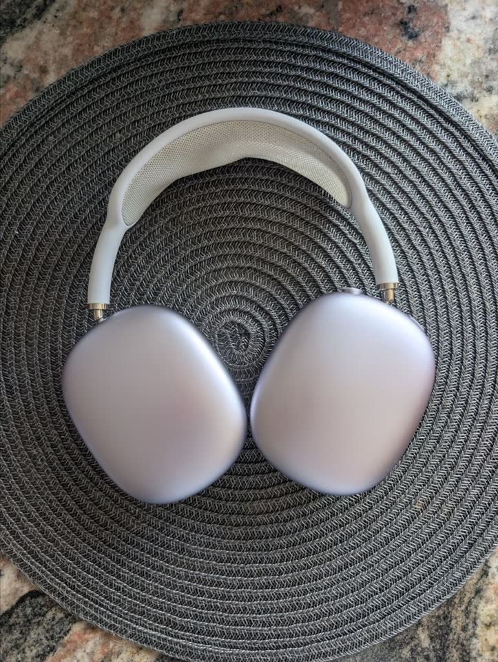 Apple AirPods Max USB-C (2024) purple