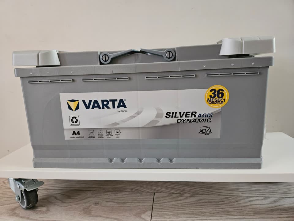 Продам AGM аккумулятор Varta Silver Dynamic 105Ah 950A (A4)