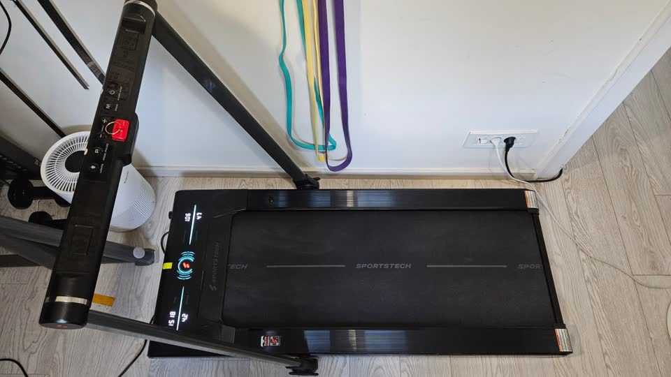 Prodajem za delove traku za trčanje Sportstech sWalk Plus