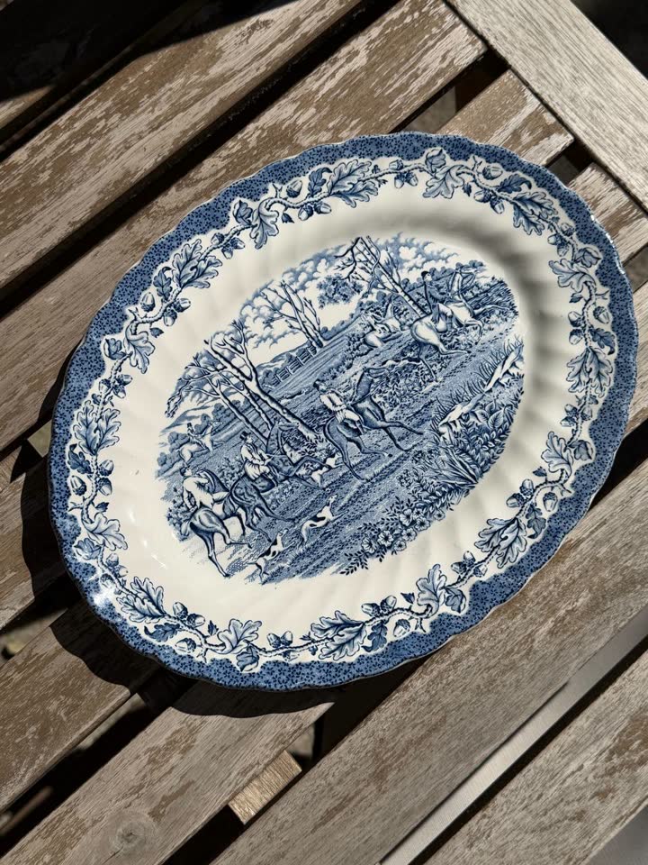 Большое овальное блюдо Myott, серия Country Life, 1982