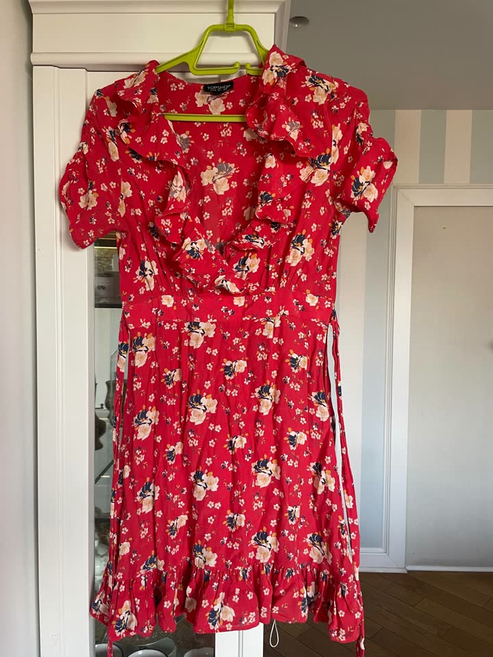 Poznata haljina topshop