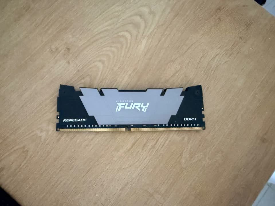 Оперативная память Kingston Fury Renegade 32 GB DDR4 3200 MHz