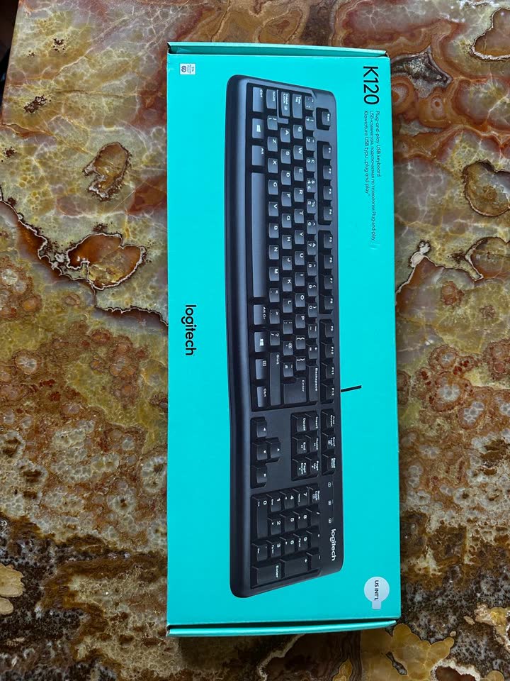 Logitech Клавиатура