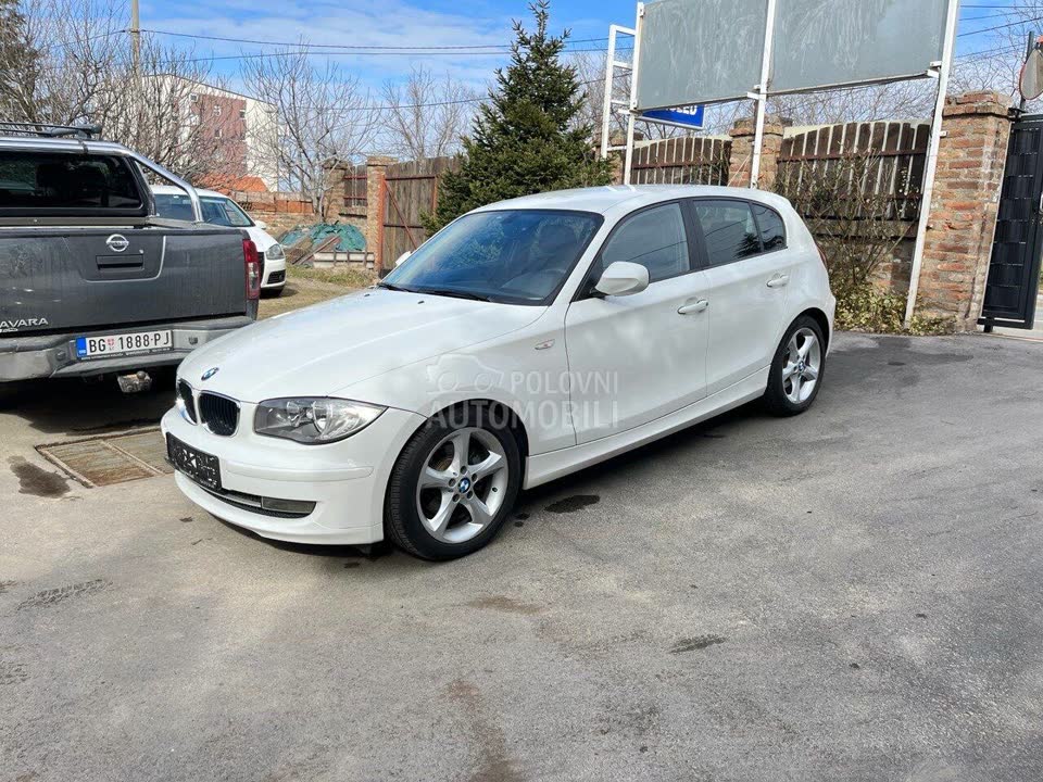 BMW 118 2.0, 2011