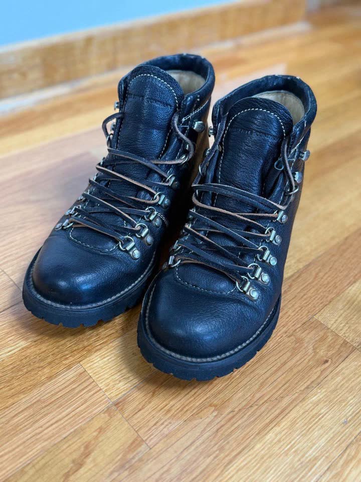 Неубиваемые ботинки Frye