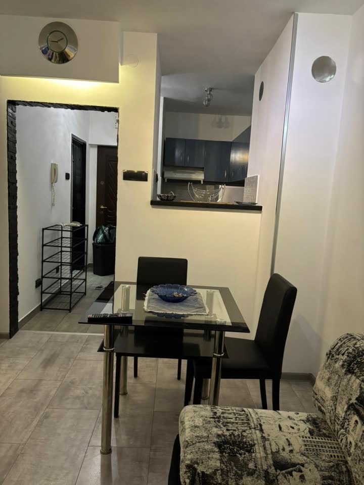 Izdajem stan u Donjem Dorćolu, Belgrade, Zorza Klemansoa