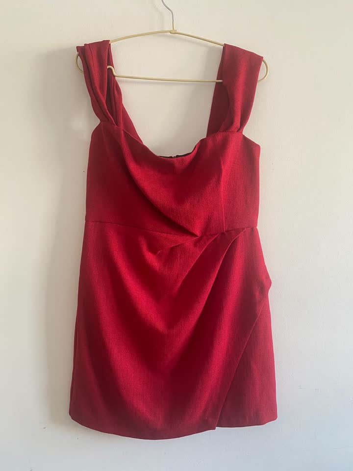 Новое платье Zara