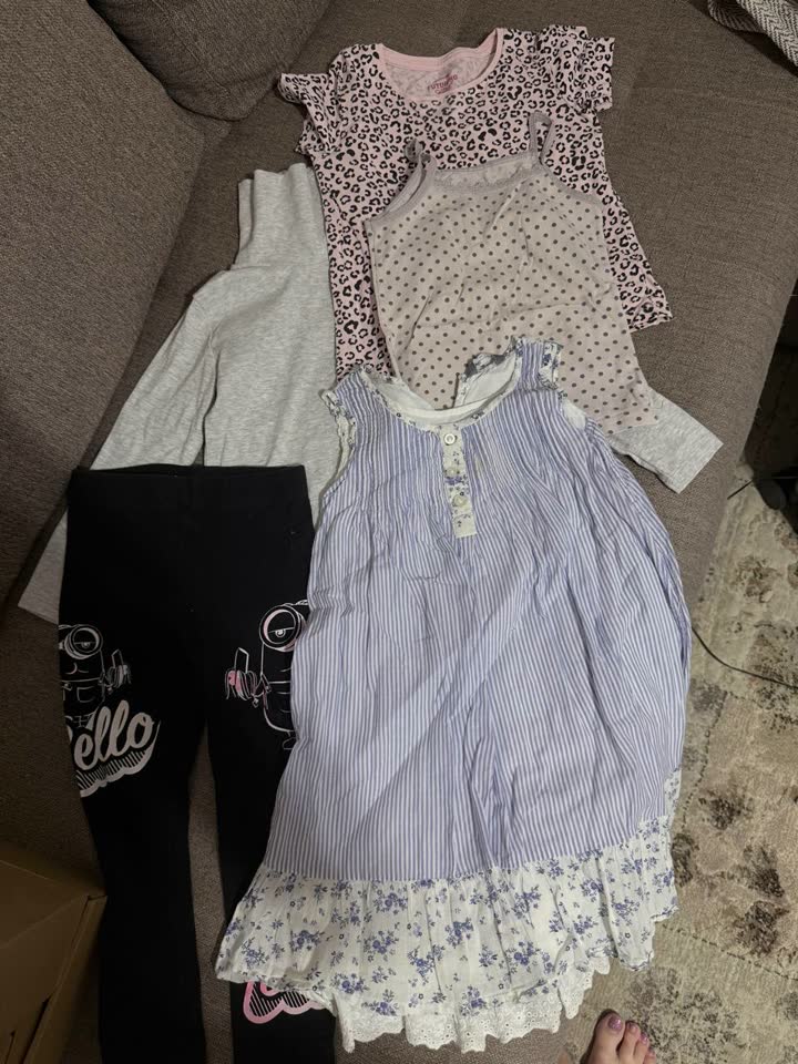 Set stvari za devojčicu