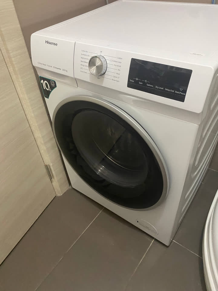 Продаю стиральную машину Hisense