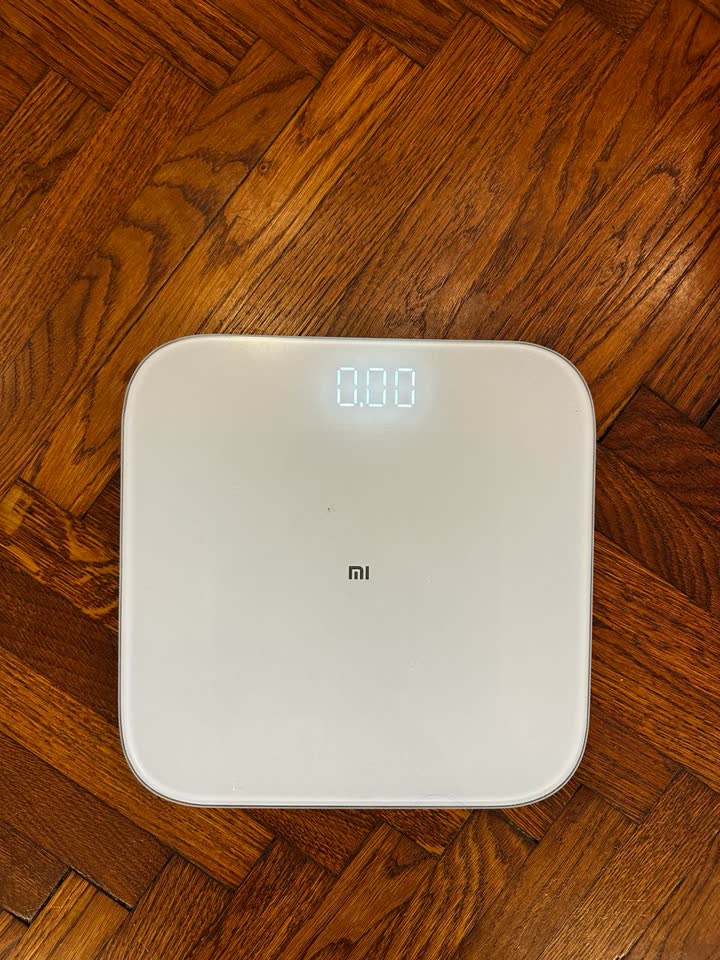 Бронь электронные весы Xiaomi