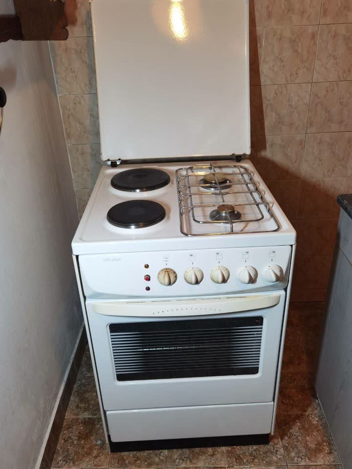 Kombinovani električni šporet