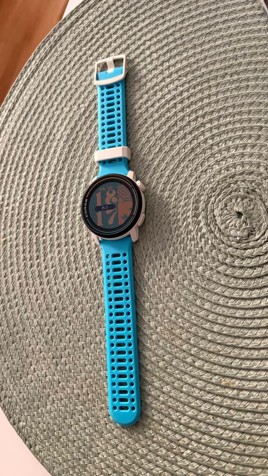 Originalni sportski GPS sat COROS PACE 3 Valencia Special Edition