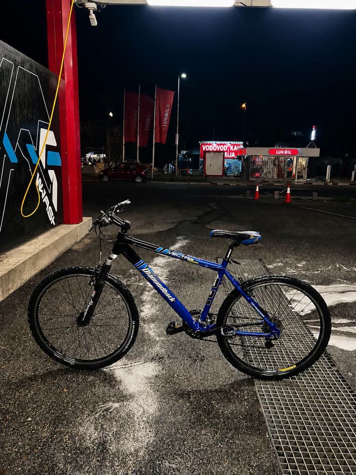 Diamondback Vectra Comp 7005 — 22” — 26” — Shimano Deore