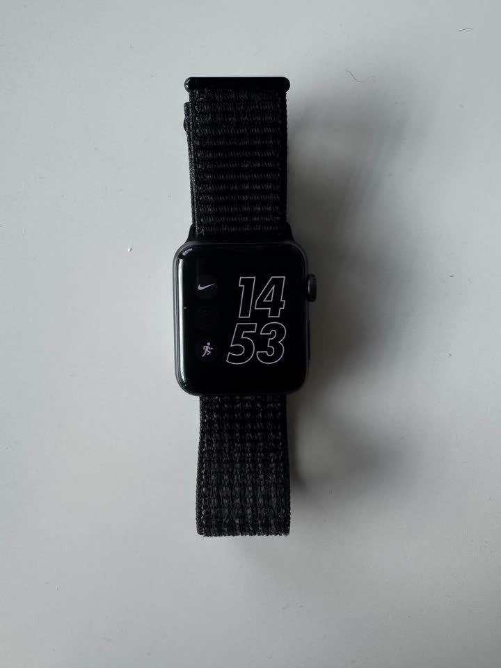 Apple Watch Series 3 Nike+ 42 MM