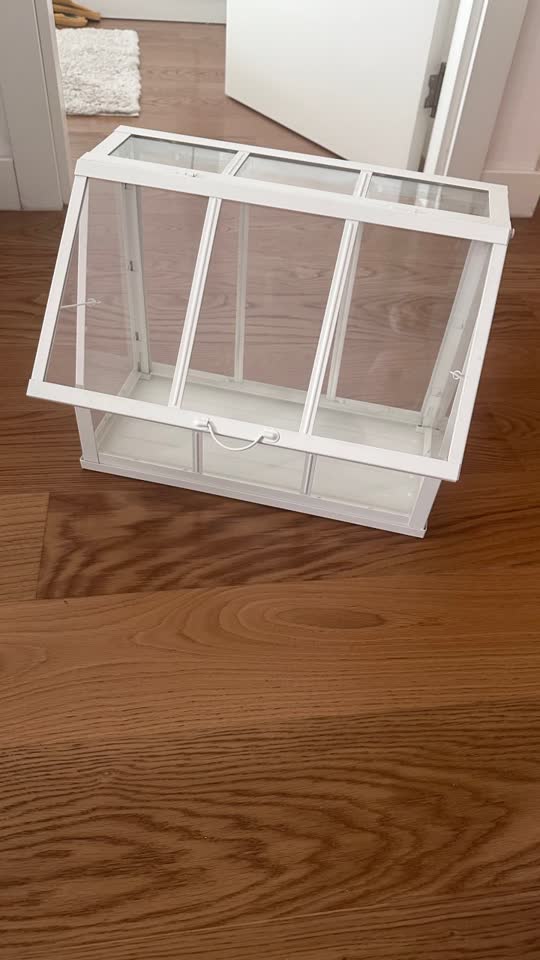 Ikea mini staklenik / Stalak za cveće