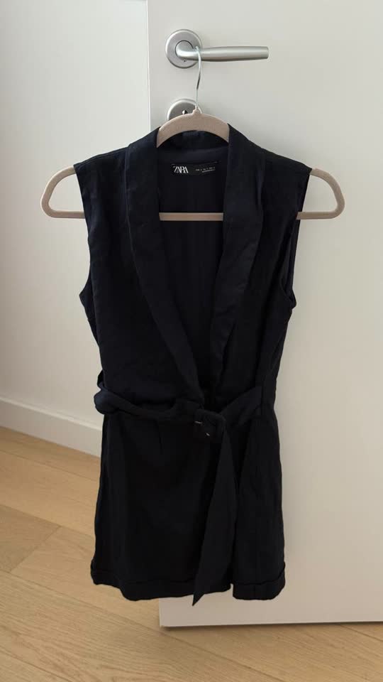 Льняной комбинезон Zara