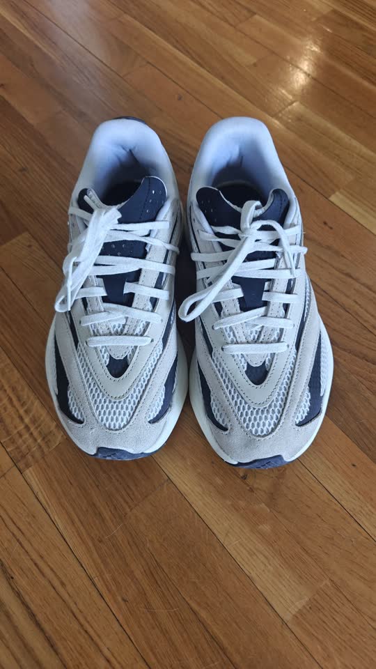Adidas Lighstrike 40