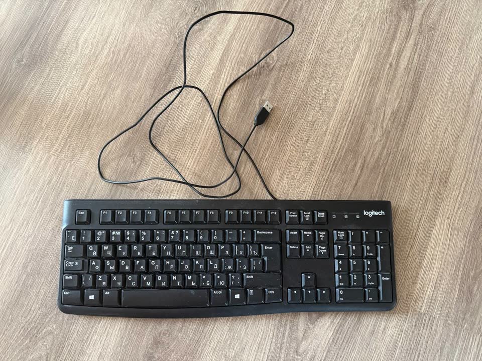 Клавиатура Logitech