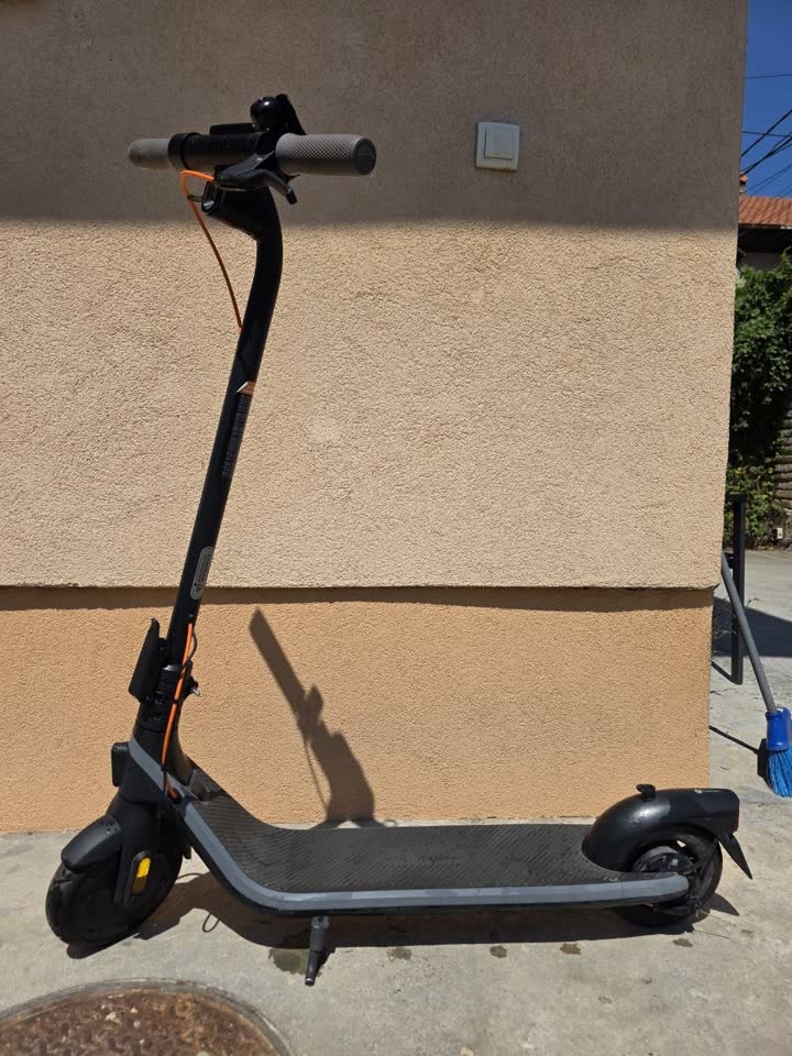 Продам Segway Ninebot E2 Plus