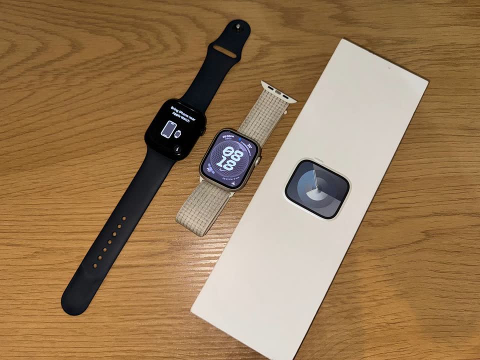 Apple Watch, futrole i punjač Apple