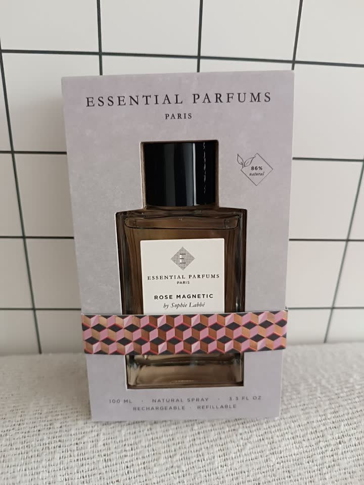 Essential Parfums Rose Magnetic