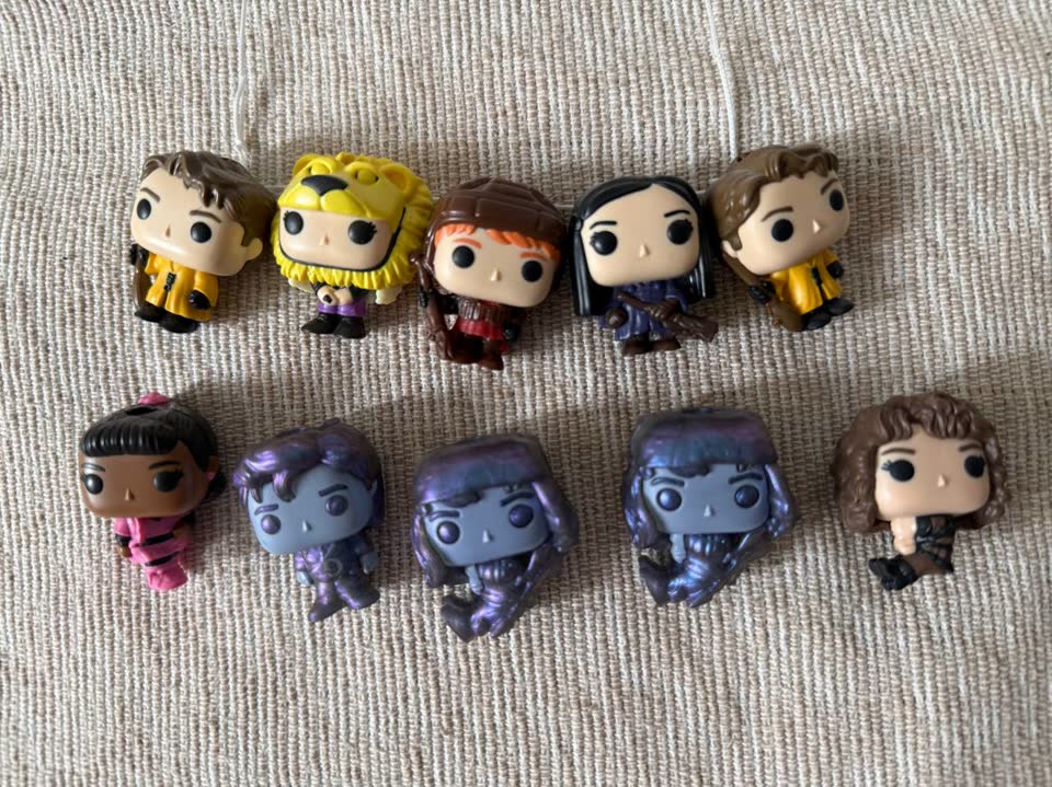 Poklanjam razne figurice iz Kinder Joy — Harry Potter i Stranger Things