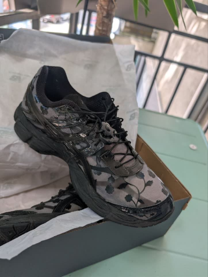 GEL-CUMULUS 16 SSCB Unisex Sneakers