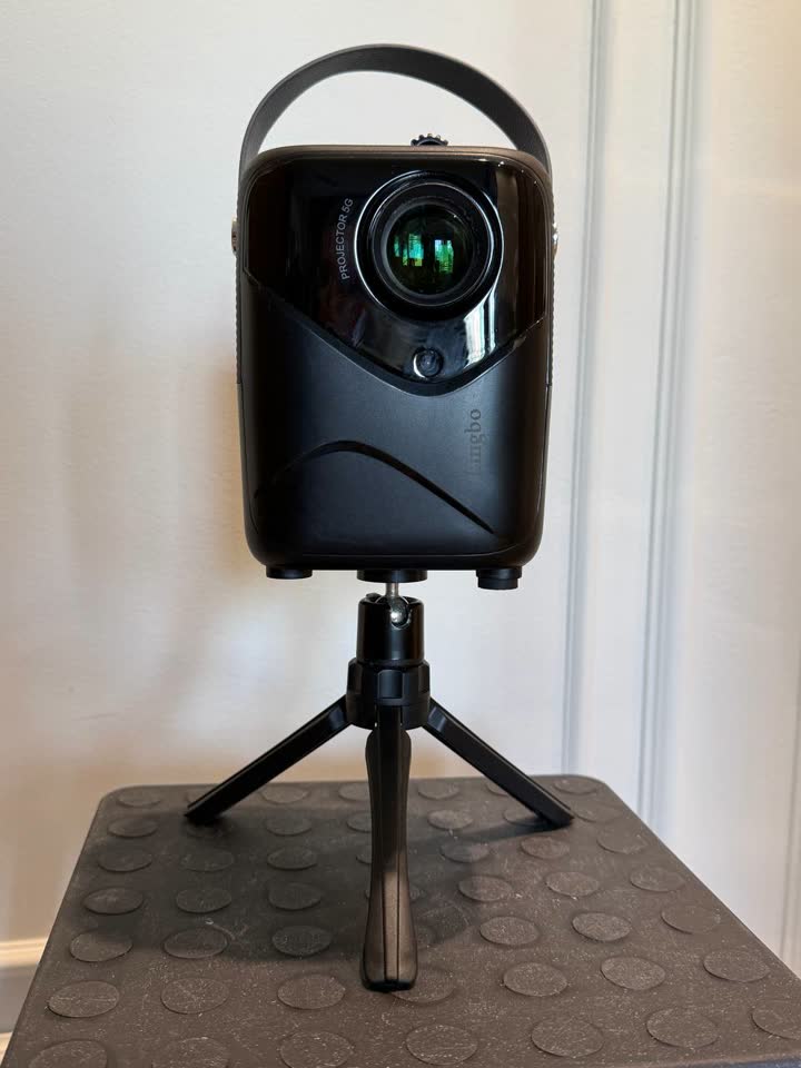 Проектор T8 max