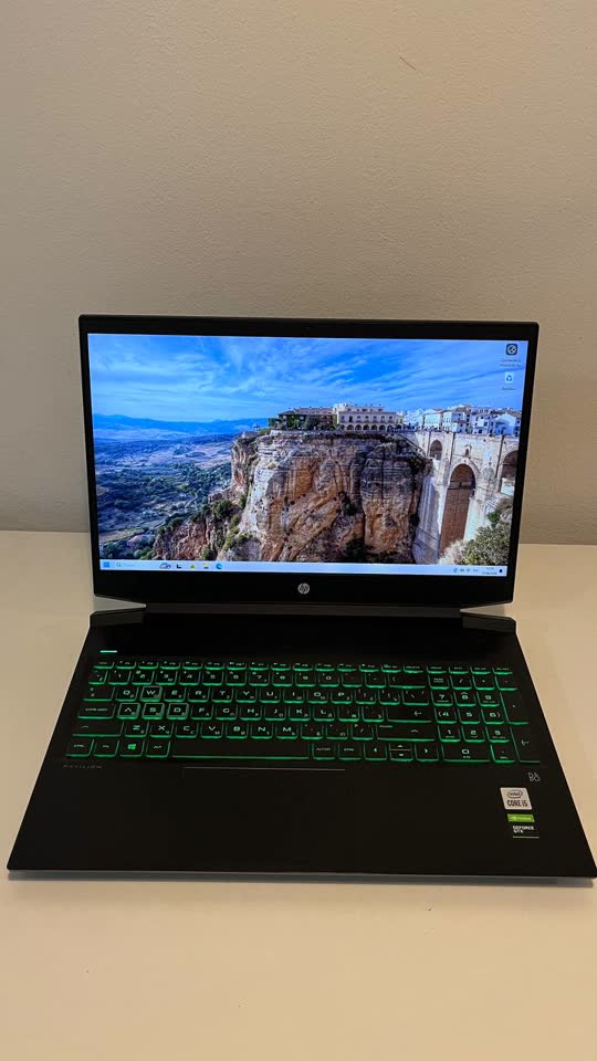 Игровой ноутбук HP Pavilion