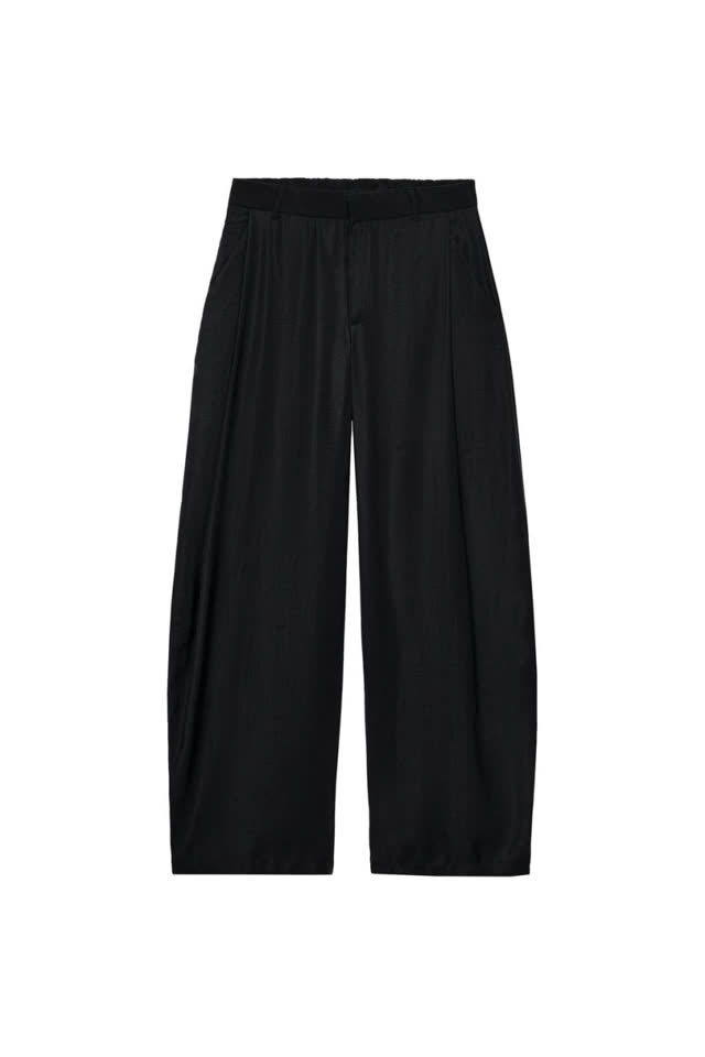 Nove lepršave pantalone Zara
