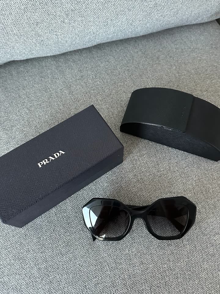 Prada naočare original