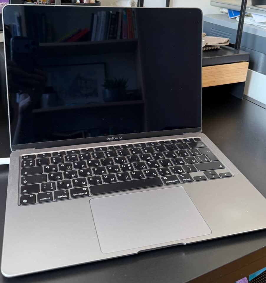 MacBook Air M1 13”
