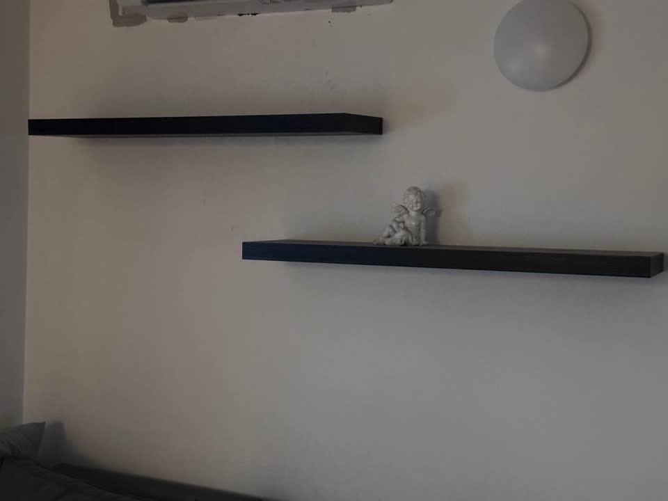 2 crne Ikea police
