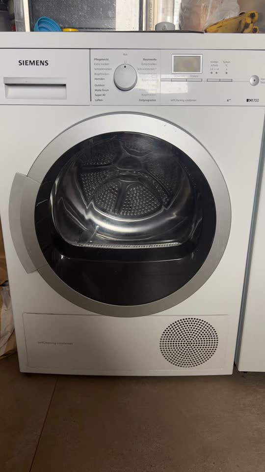 Mašina za sušenje Siemens iQ700, prodajemo zbog preseljenja