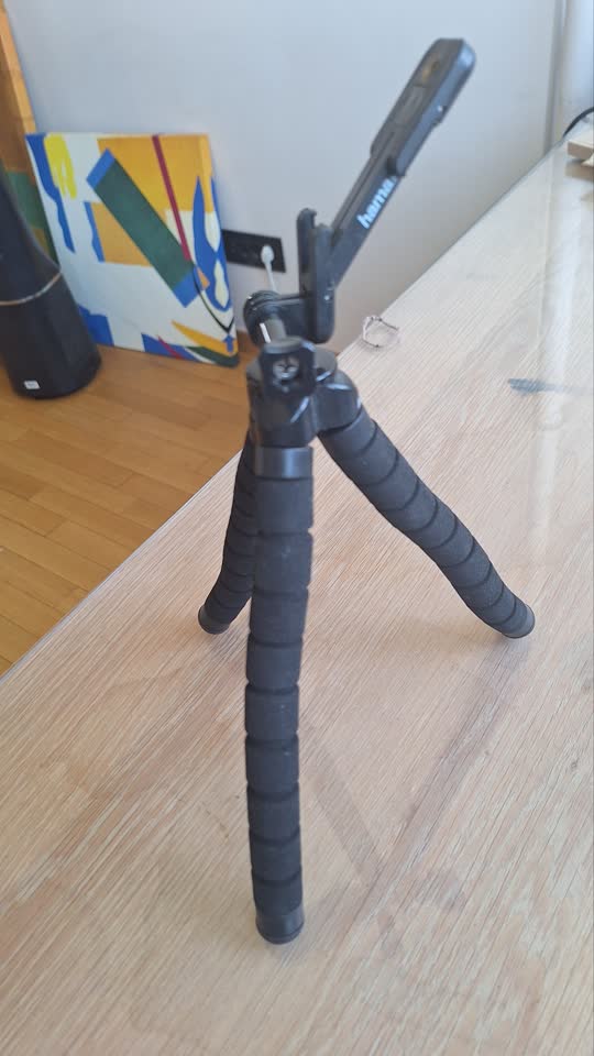 Stalak za snimanje sa telefonom