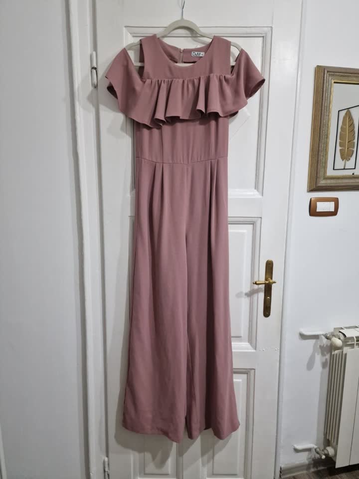Elegantni kombinezon